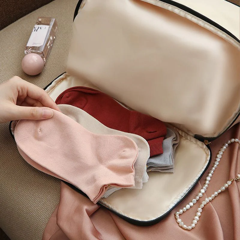 Multifunctional Waterproof Underwear Travel Storage Bag - Image 4